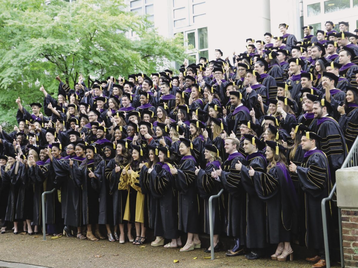 commencement class photo